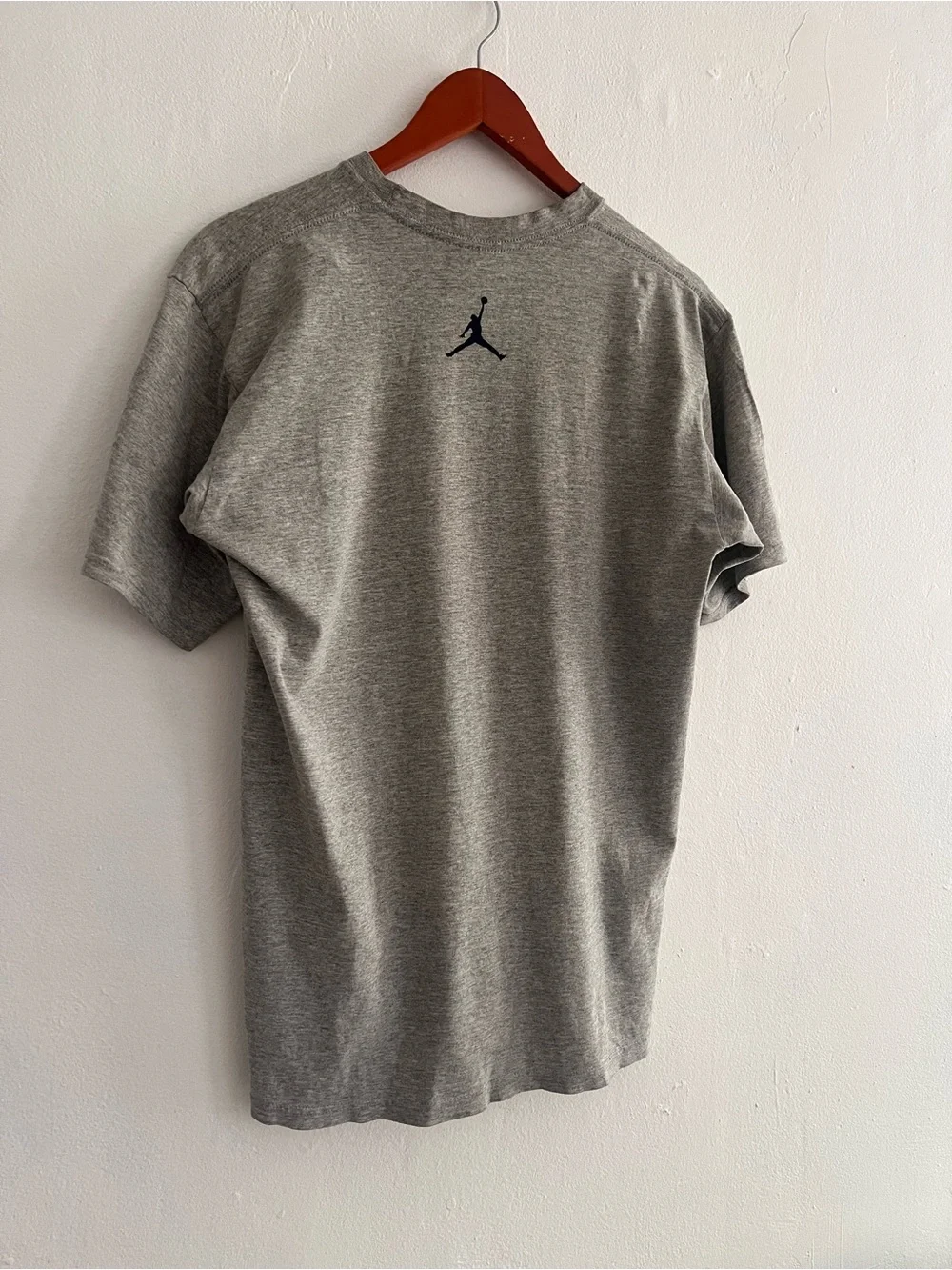 Vintage Nike Air Jordan University T-shirt Stitched Graphic Men’s Medium RARE